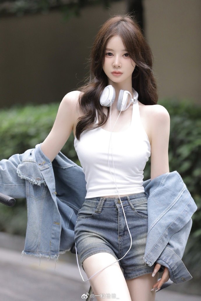 加班后也能后台听 · 校园
